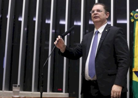 Líder do PL chama Moraes de “psicopata” após prisão de Bolsonaro
