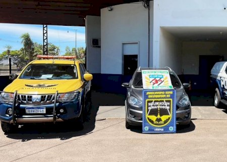 PMR recupera veículo roubado e prende dois suspeitos na MS-289