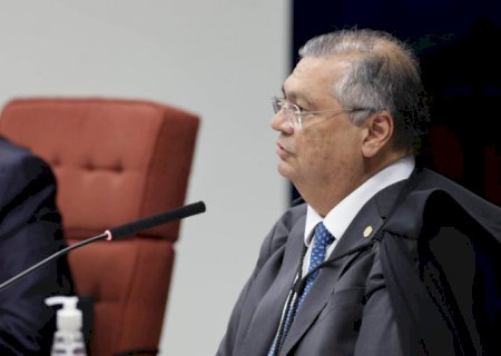 Dino proíbe emendas para ONGs ligadas a parentes de congressistas