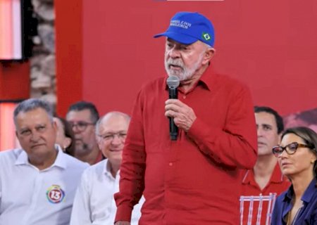 Lula afirma em ato na Bahia que brigas internas acabaram com o PT