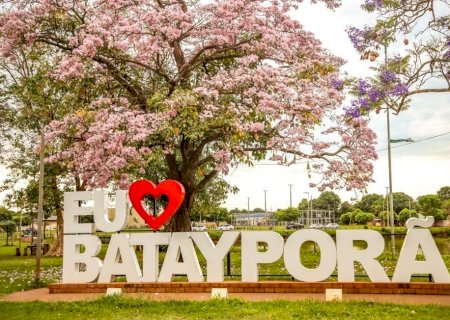 Briga generalizada no centro de Batayporã pode levar a mudanças nas noites de música ao vivo em bares e lanchonetes