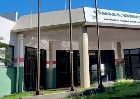 Câmara de Nova Andradina prorroga validade de concurso público até 2028