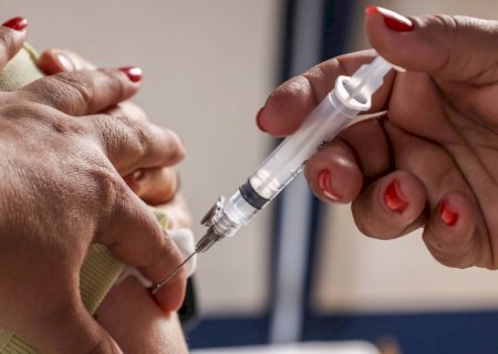 Dose dupla de vacina contra gripe pode reduzir em 20% as mortes de pacientes com histórico de AVC