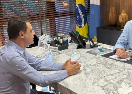 Menos impostos: governador define subsídio para baixar preço do diesel em MS