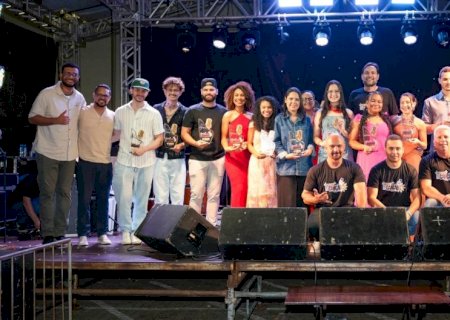 Canta Nova valoriza artistas locais e celebra a música em Nova Andradina
