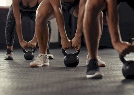 Exercícios para os ossos: estudo compara diferentes tipos de treino e mostra o que realmente faz diferença
