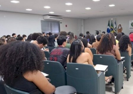 MS Supera: Governo convoca 165 estudantes para bolsa de estudo de 1 salário mínimo