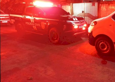 Homem é morto a tiros após ser chamado na frente de residência em Batayporã